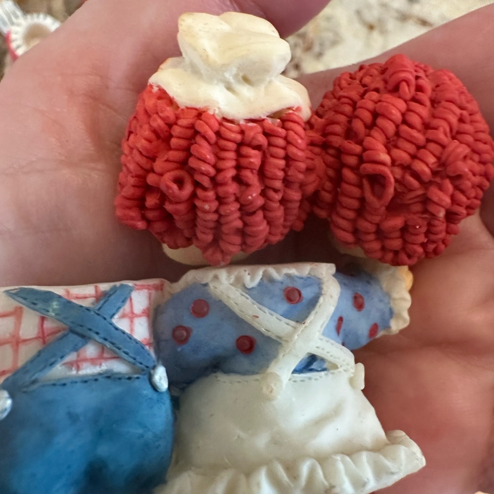 Raggedy Ann & Friends Miniature tea set - Picture 7 of 11